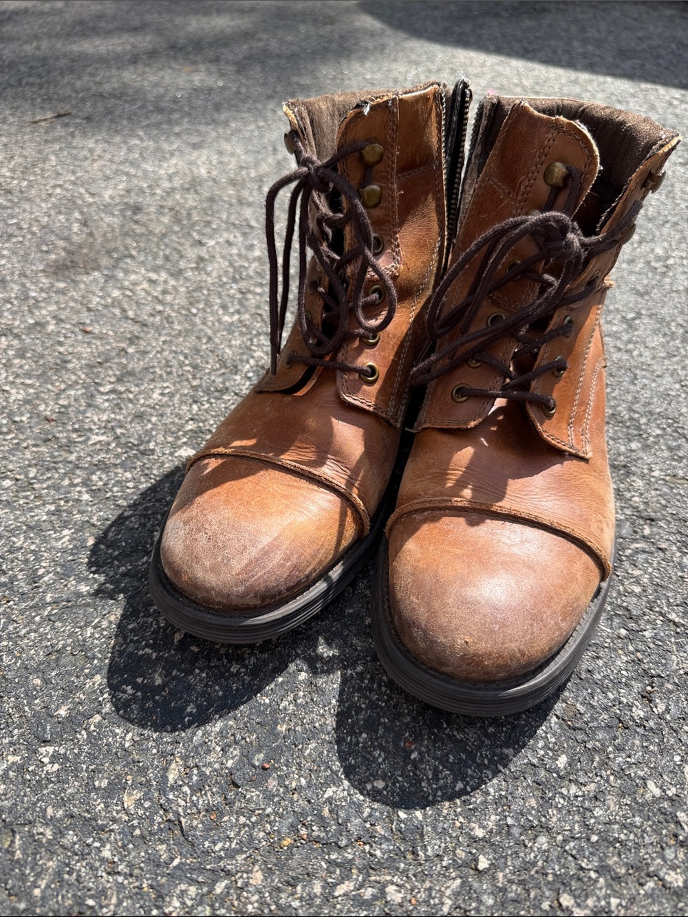 GBX Tan/Brown Leather Lace-Up Work Boots